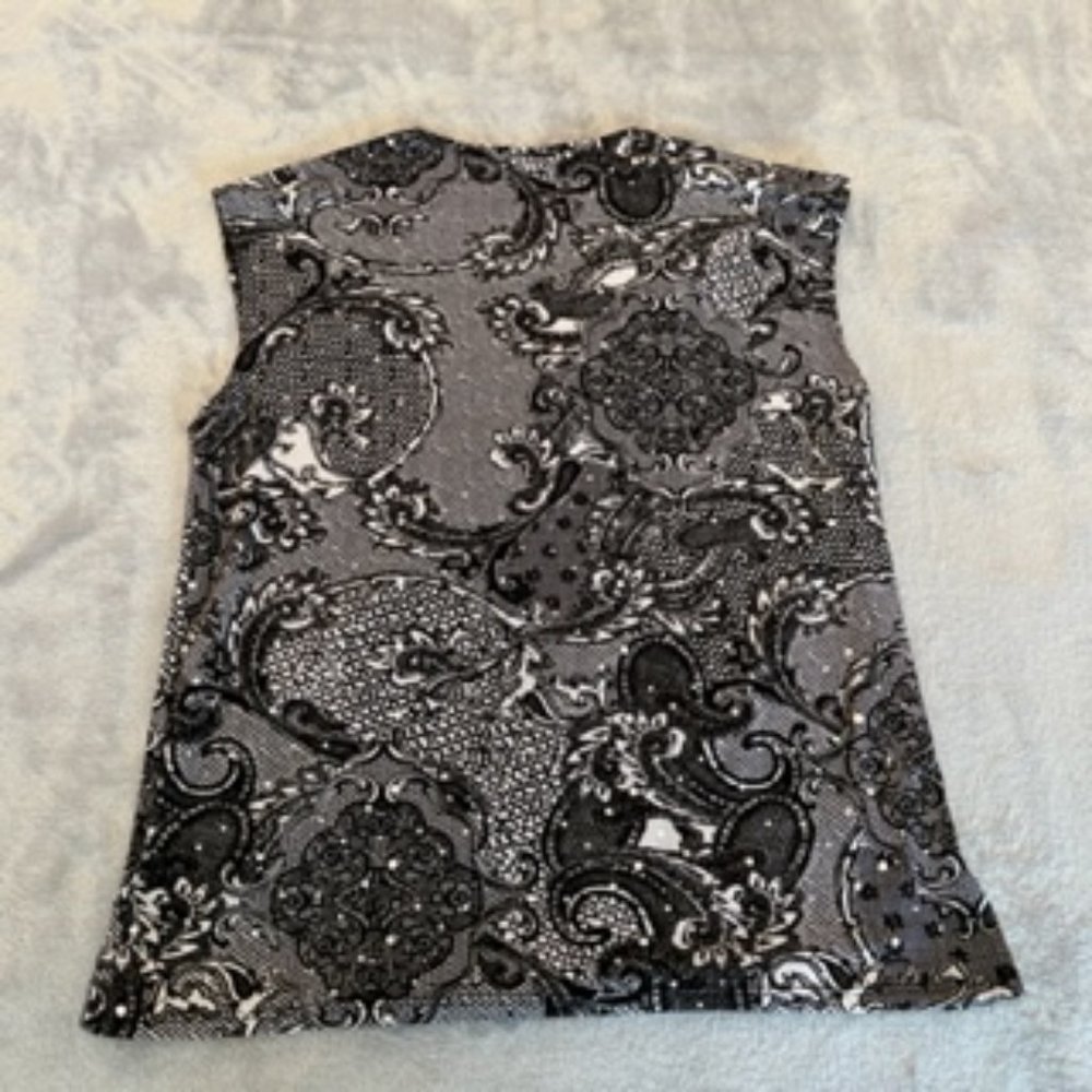 Brittany Black Women's Top Medium - Picture 9 of 11